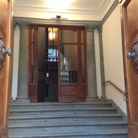 Appartamento Montebello Φλωρεντία Δωμάτιο φωτογραφία