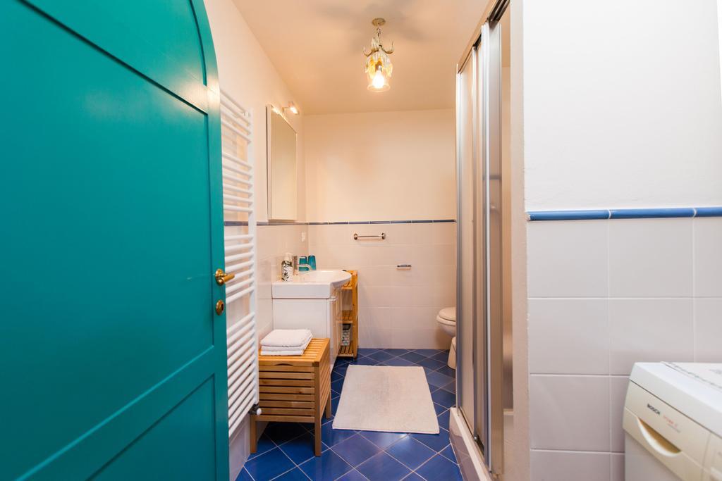 Appartamento Montebello Φλωρεντία Δωμάτιο φωτογραφία